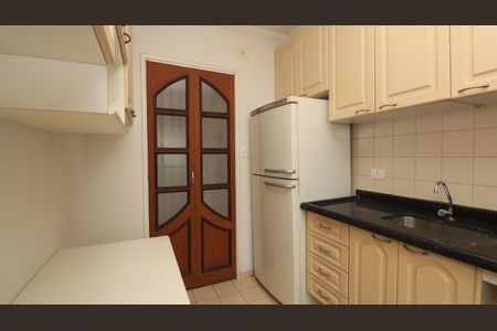 Apartamento à venda com 61m², 2 quartos e 1 vagaCozinha - Armários