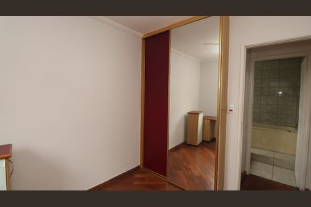 Apartamento à venda com 61m², 2 quartos e 1 vagaQuarto 2