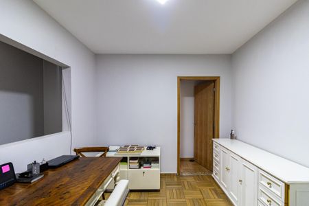Sala de casa para alugar com 5 quartos, 200m² em Vila Progredior, São Paulo