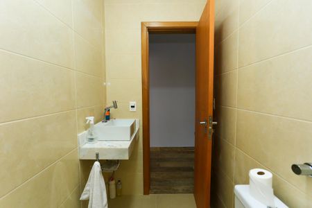 Casa à venda com 200m², 5 quartos e 1 vagaBanheiro