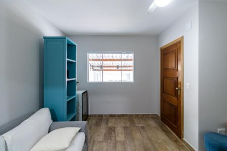 Sala de casa para alugar com 5 quartos, 200m² em Vila Progredior, São Paulo