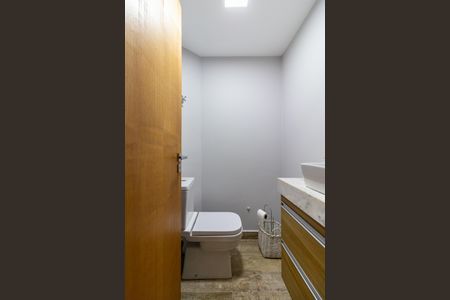 Casa para alugar com 200m², 5 quartos e 1 vaga Casa para alugar com 200m², 5 quartos e 1 vagaLavabo