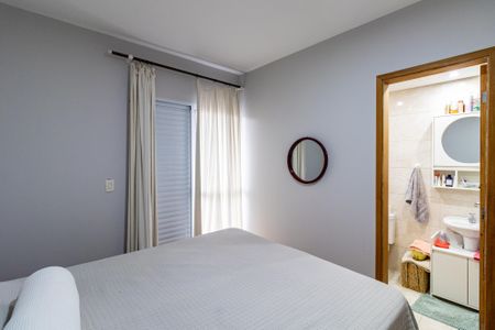 Casa para alugar com 200m², 5 quartos e 1 vaga Casa para alugar com 200m², 5 quartos e 1 vagaSuíte