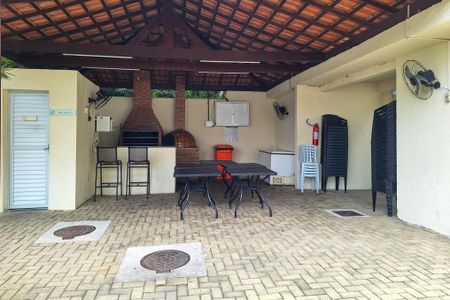 Apartamento à venda com 77m², 3 quartos e 1 vaga Apartamento à venda com 77m², 3 quartos e 1 vagaÁrea comum