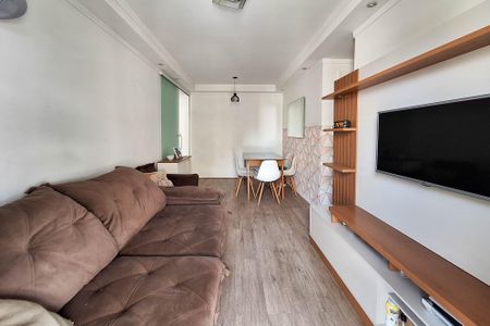 Apartamento à venda com 77m², 3 quartos e 1 vaga Apartamento à venda com 77m², 3 quartos e 1 vagaSala