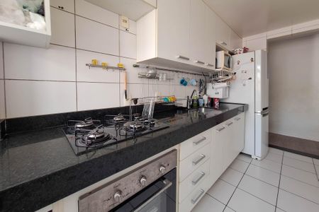 Apartamento à venda com 77m², 3 quartos e 1 vaga Apartamento à venda com 77m², 3 quartos e 1 vagaCozinha