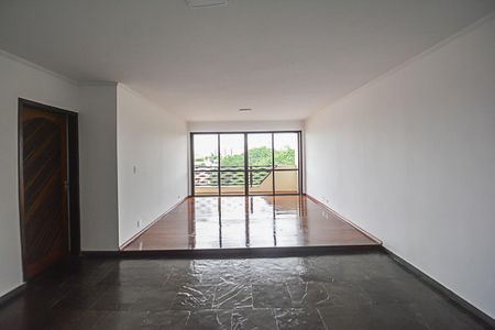 Apartamento à venda com 140m², 3 quartos e 3 vagasSala
