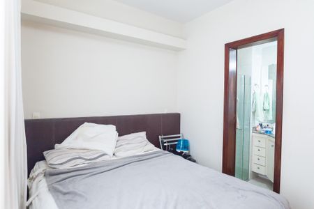 Apartamento à venda com 75m², 3 quartos e 1 vagasuite 
