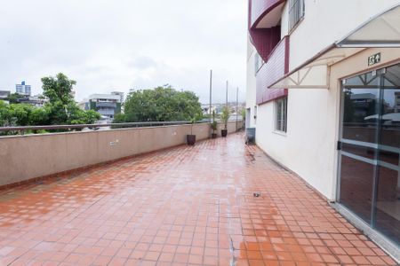 Apartamento à venda com 75m², 3 quartos e 1 vagaÁrea comum