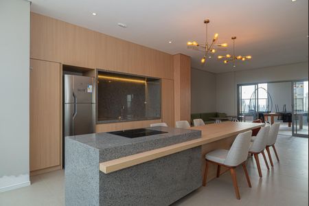 Studio para alugar com 25m², 1 quarto e sem vaga Studio para alugar com 25m², 1 quarto e sem vagaÁrea comum - Salão Gourmet
