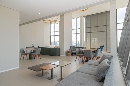 Studio para alugar com 25m², 1 quarto e sem vaga Studio para alugar com 25m², 1 quarto e sem vagaÁrea comum - Salão de festas