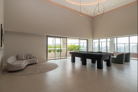 Studio para alugar com 25m², 1 quarto e sem vaga Studio para alugar com 25m², 1 quarto e sem vagaÁrea comum - Sala de Jogos