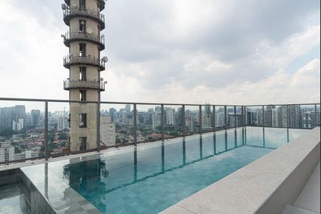 Studio para alugar com 25m², 1 quarto e sem vaga Studio para alugar com 25m², 1 quarto e sem vagaÁrea comum - Piscina