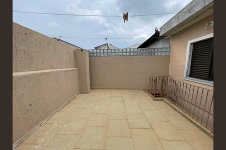 Casa para alugar com 141m², 3 quartos e 2 vagas Casa para alugar com 141m², 3 quartos e 2 vagasVaranda