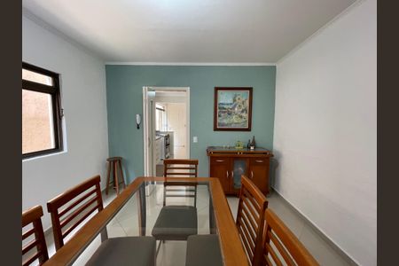 Sala de estar de casa à venda com 3 quartos, 141m² em Jardim Pinheiros, São Paulo