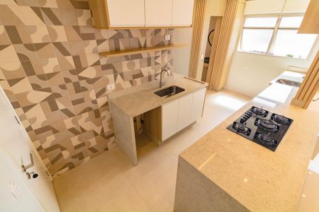 Apartamento para alugar com 68m², 2 quartos e 1 vaga