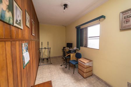 Casa à venda com 125m², 3 quartos e 4 vagasQuarto 2