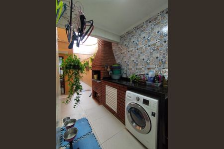 Casa à venda com 190m², 4 quartos e 2 vagasÁrea de Serviço