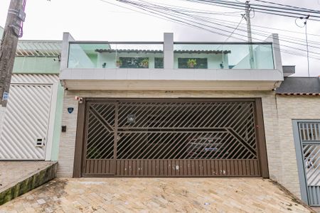 Casa à venda com 190m², 3 quartos e 2 vagasFachada