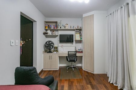 Casa à venda com 190m², 3 quartos e 2 vagasSuíte 3