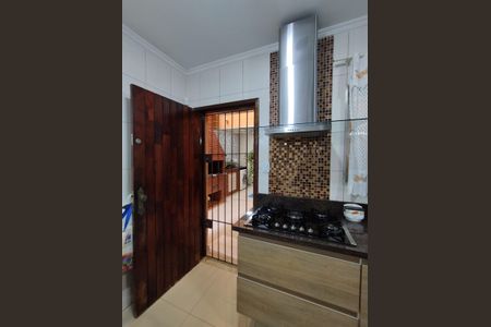 Casa à venda com 190m², 4 quartos e 2 vagasCozinha - Armários
