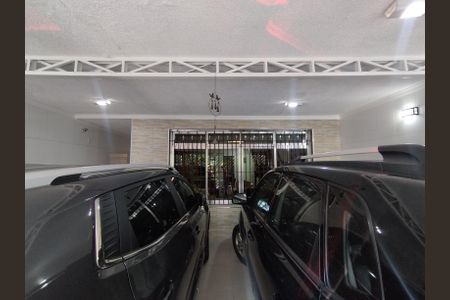 Garagem de casa à venda com 4 quartos, 190m² em Sacomã, São Paulo