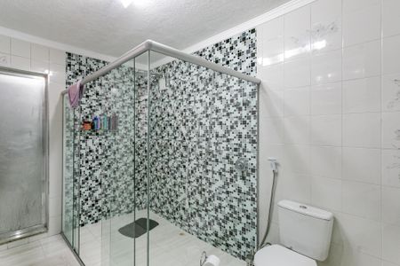 Casa à venda com 190m², 3 quartos e 2 vagasSuíte 1