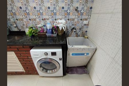 Casa à venda com 190m², 4 quartos e 2 vagasÁrea de Serviço