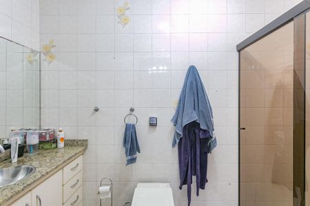 Casa à venda com 190m², 3 quartos e 2 vagasBanheiro da Suíte 3