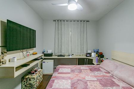 Casa à venda com 190m², 3 quartos e 2 vagasSuíte 1