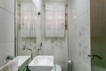 Casa à venda com 190m², 3 quartos e 2 vagasLavabo