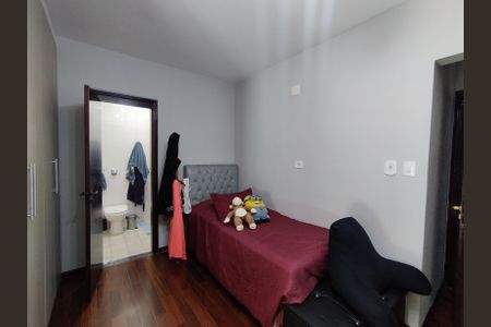 Casa à venda com 190m², 4 quartos e 2 vagasSuíte 3