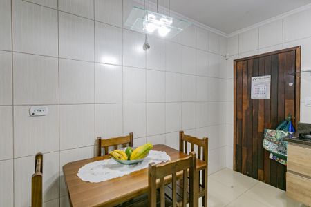 Casa à venda com 190m², 3 quartos e 2 vagasCozinha