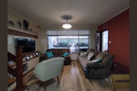 Casa à venda com 190m², 4 quartos e 2 vagasSala