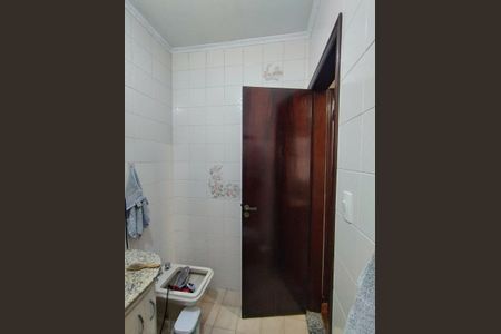 Casa à venda com 190m², 4 quartos e 2 vagasBanheiro - torneira