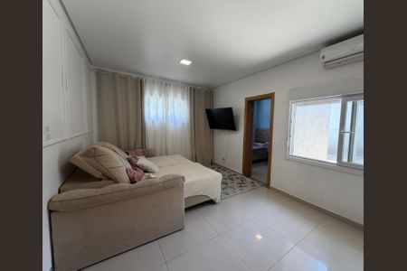 Casa à venda com 468m², 4 quartos e 7 vagasSala