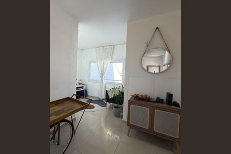 Casa à venda com 468m², 4 quartos e 7 vagasSala