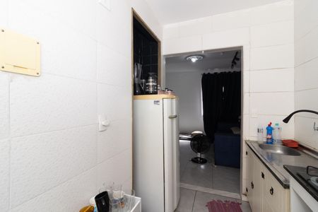 Apartamento para alugar com 45m², 2 quartos e sem vagaCozinha e Área de Serviço