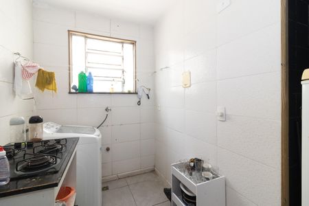 Apartamento para alugar com 45m², 2 quartos e sem vagaCozinha e Área de Serviço