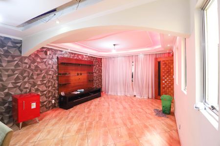 Casa para alugar com 3 quartos, 250m² em Jardim Brasil (zona Norte), São Paulo