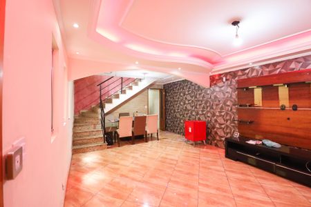 Casa para alugar com 3 quartos, 250m² em Jardim Brasil (zona Norte), São Paulo