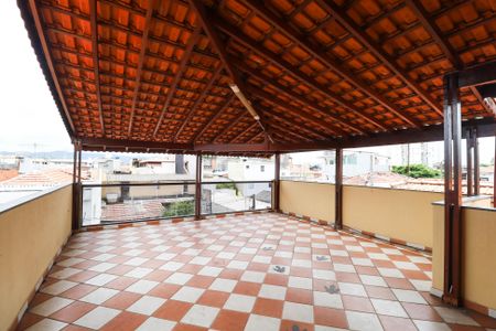 Casa para alugar com 250m², 4 quartos e 2 vagas