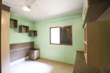 Casa para alugar com 250m², 4 quartos e 2 vagas