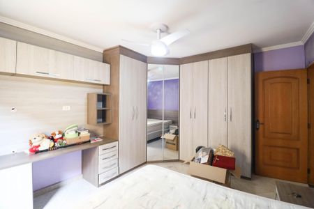 Casa para alugar com 250m², 4 quartos e 2 vagas