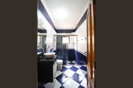 Casa para alugar com 250m², 4 quartos e 2 vagas