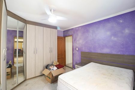 Casa para alugar com 250m², 4 quartos e 2 vagas