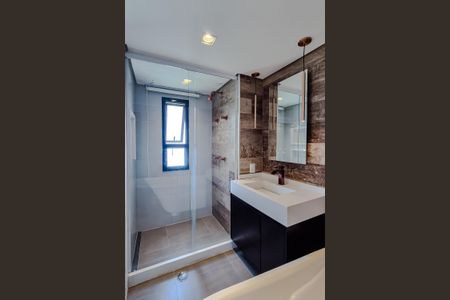 Apartamento à venda com 265m², 3 quartos e 4 vagas Apartamento à venda com 265m², 3 quartos e 4 vagasBanheiro da Suíte