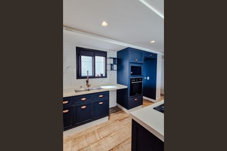 Apartamento à venda com 265m², 3 quartos e 4 vagas Apartamento à venda com 265m², 3 quartos e 4 vagasCozinha