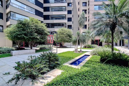 Apartamento à venda com 265m², 3 quartos e 4 vagas Apartamento à venda com 265m², 3 quartos e 4 vagasÁrea comum