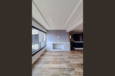 Apartamento à venda com 265m², 3 quartos e 4 vagas Apartamento à venda com 265m², 3 quartos e 4 vagasVaranda da Sala